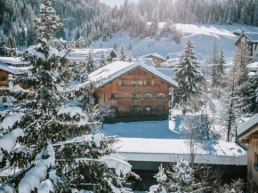 Alpina Lech - Geborgen in den Bergen